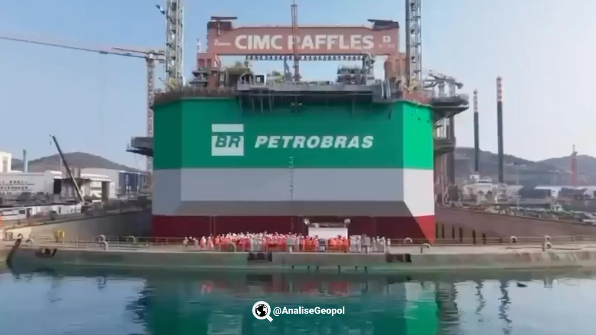 Plataforma FPSO P-84 da Petrobras